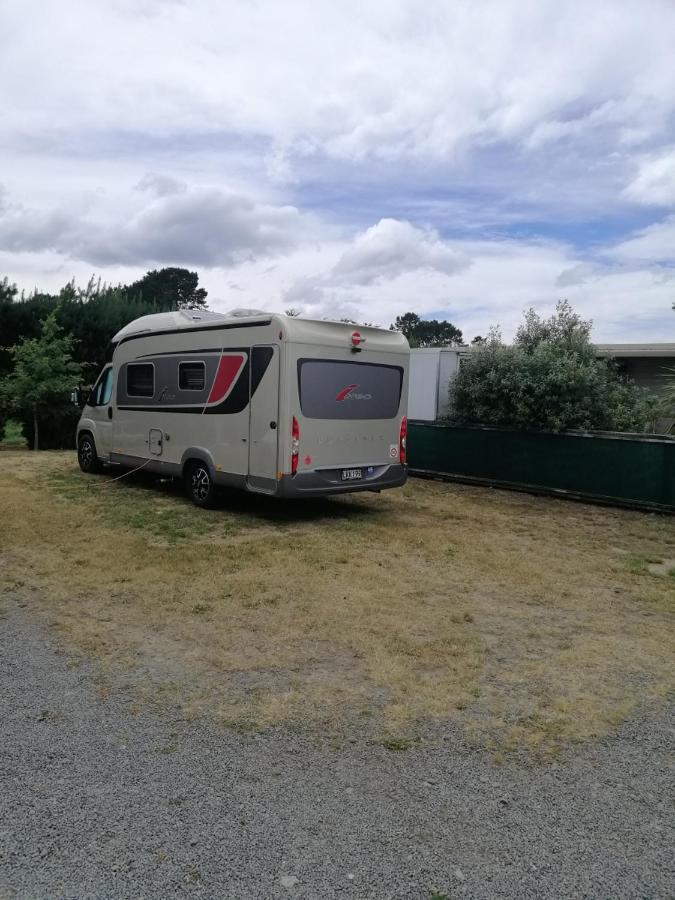 Rangiora Eco Holiday Park Fernside Buitenkant foto