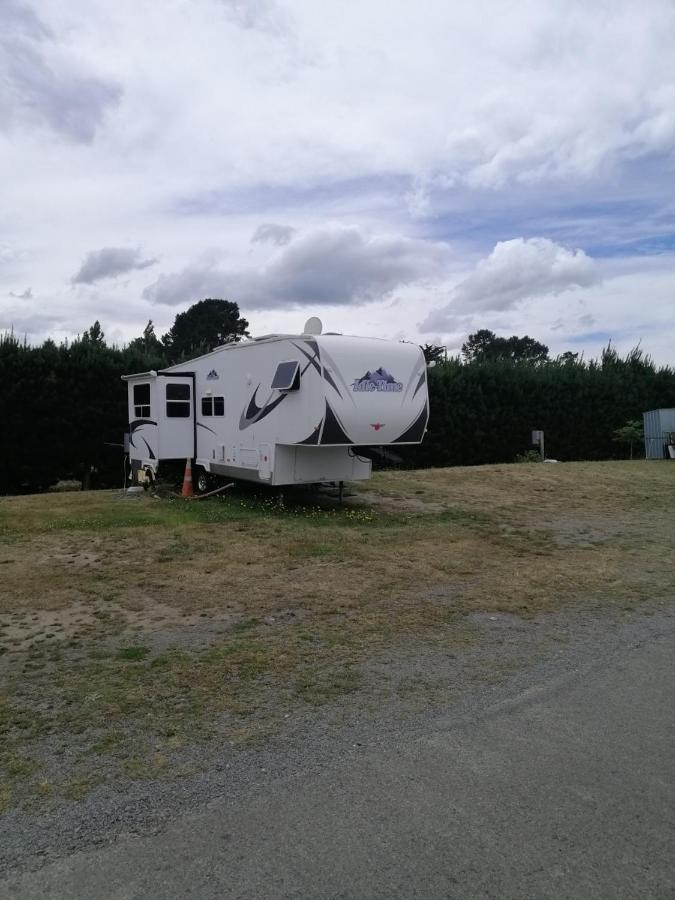Rangiora Eco Holiday Park Fernside Buitenkant foto