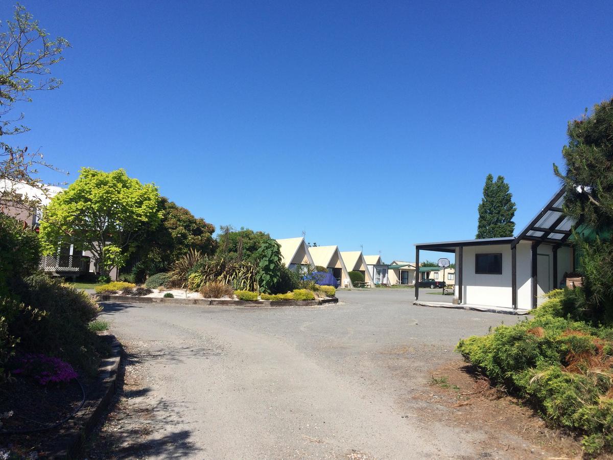 Rangiora Eco Holiday Park Fernside Buitenkant foto