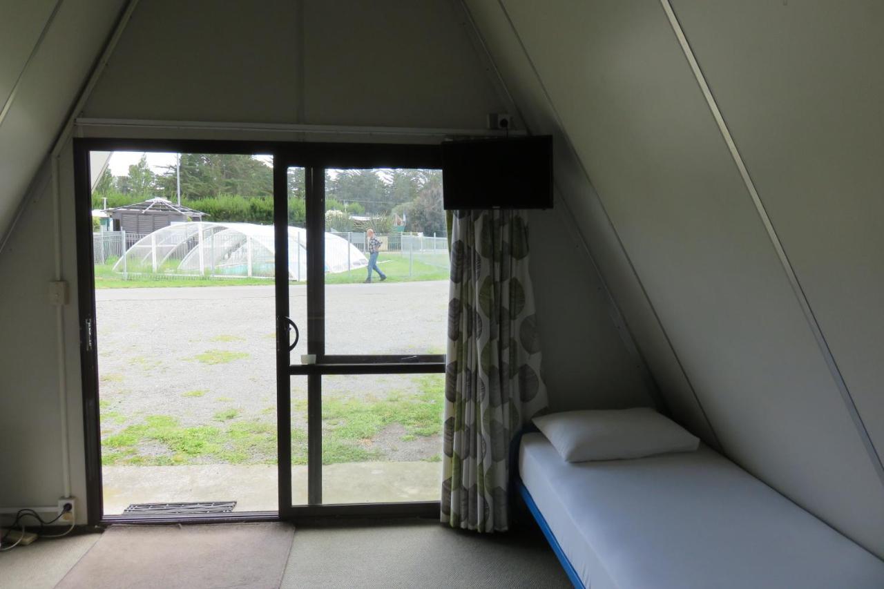 Rangiora Eco Holiday Park Fernside Buitenkant foto
